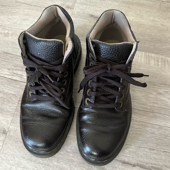 Dr. Martens Harrisfield Leather Boots Dark Brown Men’s Size 8 - Picture 3 of 10